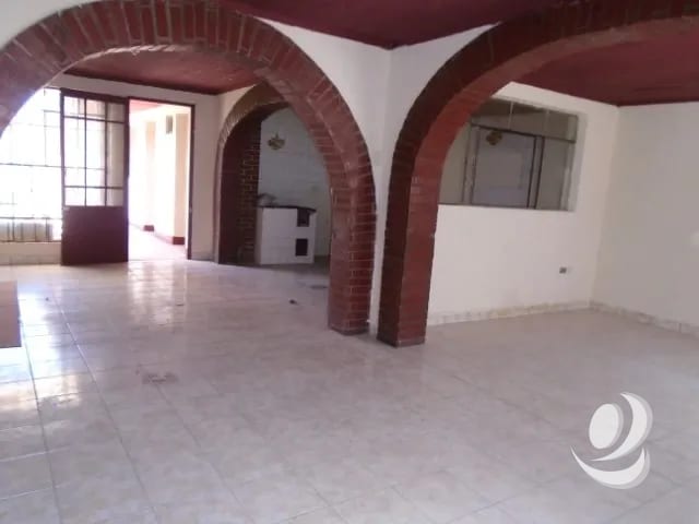 Casa en Venta Zona 11 para Uso Comercial — Casa en Venta en Zona 11, Guatemala, Ciudad — foto 4 de 16
