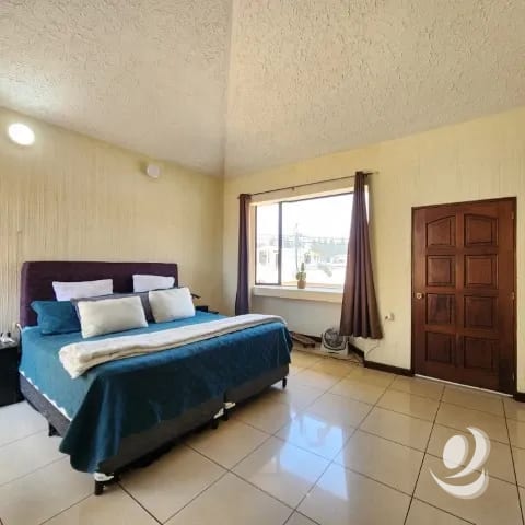 Casa en Venta Pinares de San Cristóbal, Guatemala — Casa en Venta en Zona 8 Mixco, Guatemala, Ciudad — foto 16 de 17