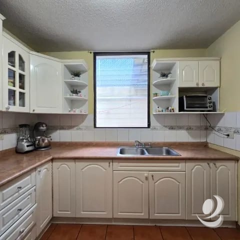 Casa y Apartamento en Venta Condominio Bulevar Sann Cristóbal — Casa en Venta en Zona 8 Mixco, Guatemala, Ciudad — foto 4 de 17