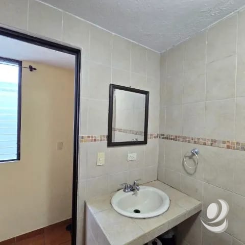 Casa y Apartamento en Venta Condominio Bulevar Sann Cristóbal — Casa en Venta en Zona 8 Mixco, Guatemala, Ciudad — foto 9 de 17