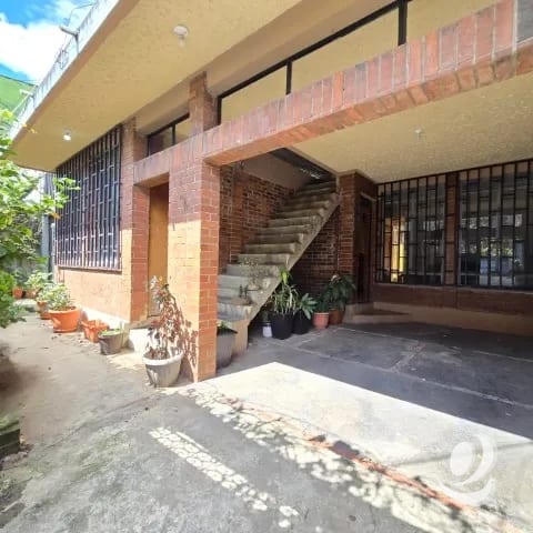 Casa en Venta Zona 11 Carabanchel — Casa en Venta en Zona 11, Guatemala, Ciudad — foto 1 de 13
