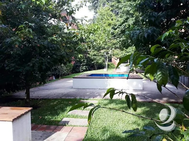 AnteriorSiguiente Venta o Renta de Amplia Casa en Carretera a El Salvador — Casa en Venta en Carretera a El Salvador, Guatemala, Ciudad — foto 4 de 17