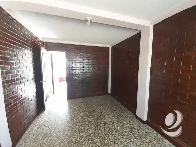 Propiedad en Venta con Apartamentos en Calzada San Juan — Edificio en Venta en Zona 3 Mixco, Guatemala, Ciudad — foto 6 de 14