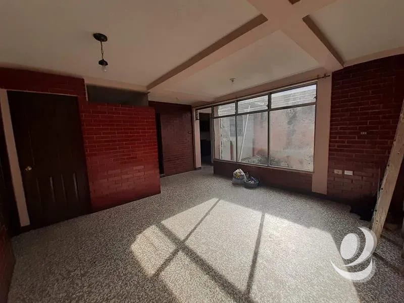 Propiedad en Venta con Apartamentos en Calzada San Juan — Edificio en Venta en Zona 3 Mixco, Guatemala, Ciudad — foto 8 de 14