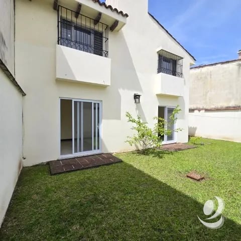 ¡¡¡Preciosa Casa en Venta Zona 12 Colonia Residencial El Bosque!!! — Casa en Venta en Zona 12, Guatemala, Ciudad — foto 3 de 17