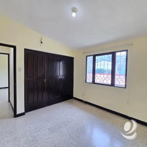 ¡¡¡Preciosa Casa en Venta Zona 12 Colonia Residencial El Bosque!!! — Casa en Venta en Zona 12, Guatemala, Ciudad — foto 12 de 17