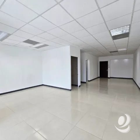 ¡¡Preciosa Oficina en Renta Zona Pradera Zona 10 de 86.57 mts2!! — Oficina en Alquiler en Zona 10, Guatemala, Ciudad — foto 1 de 13