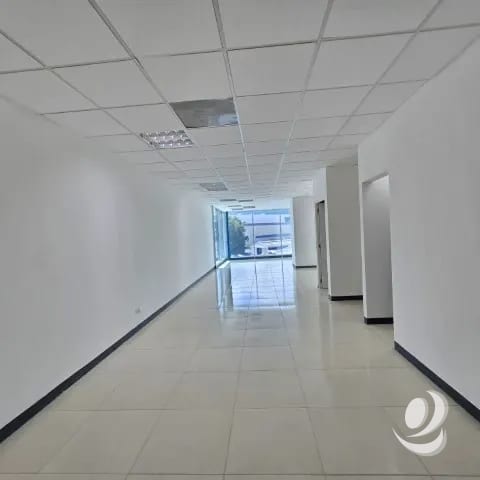 ¡¡Preciosa Oficina en Renta Zona Pradera Zona 10 de 86.57 mts2!! — Oficina en Alquiler en Zona 10, Guatemala, Ciudad — foto 2 de 13