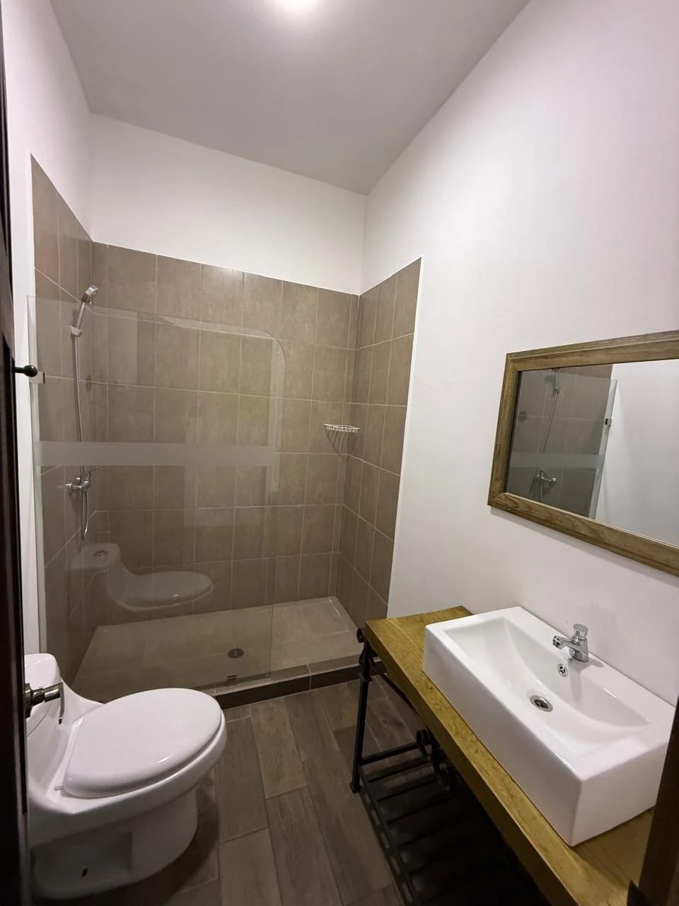 Hotel ubicado en el encinal zona 7Mixco. — Edificio en Venta en El Encinal, Zona 7 Mixco, Guatemala, Ciudad — foto 15 de 15