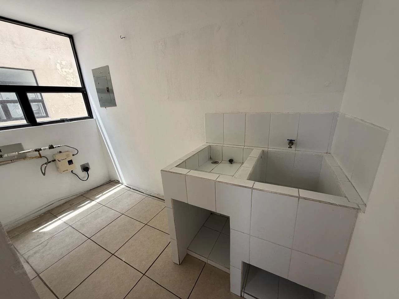 Apartamento en alquiler zona 14 la villa — Apartamento en Alquiler en Zona 14, Guatemala, Ciudad — foto 4 de 4