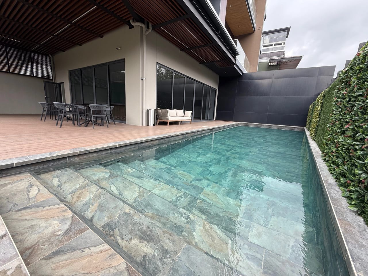 Rento apartamento en Zona 15 EDIFICIO SPAZIO, PISCINA, GYM, ROOFTOP — Apartamento en Alquiler en Spazio, Zona 15, Guatemala, Ciudad — foto 1 de 17