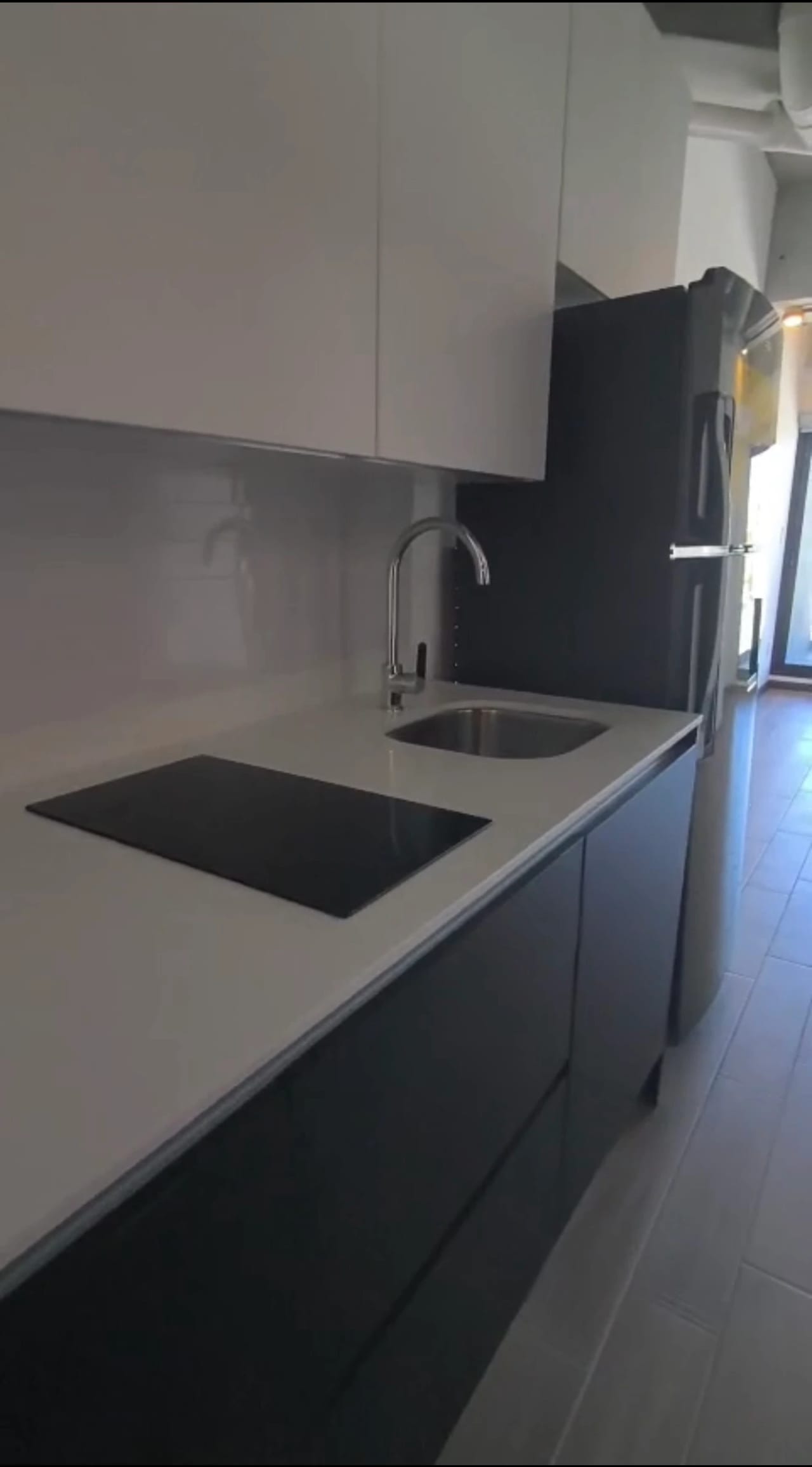 Rento apartamento en Zona 4 CERCA DE 4 GRADOS NORTE EDIFICIO NUEVO — Apartamento en Alquiler en Séptimo, Zona 4, Guatemala, Ciudad — foto 2 de 17