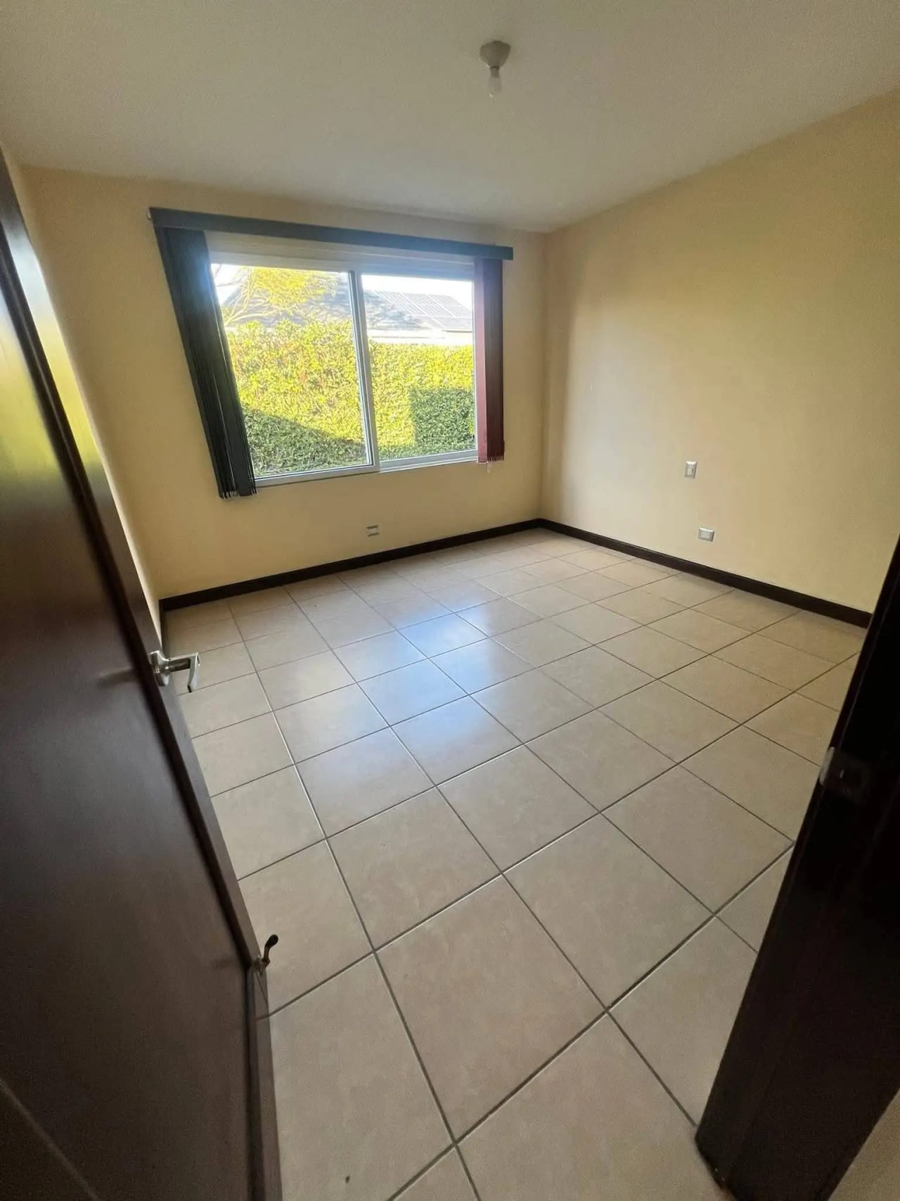 Vendo casa en Zona 16 SAN ISIDRO CONDOMINIO EXCLUSIVO — Casa en Venta en Ensenada de San Isidro, Zona 16, Guatemala, Ciudad — foto 13 de 17