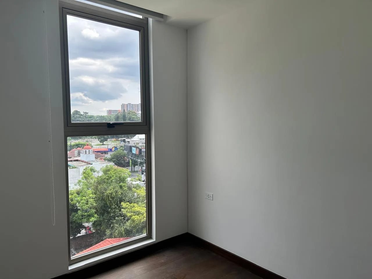 Rento apartamento en Zona 10 EDIFICIO NUEVO, AMENIDADES DE LUJO — Apartamento en Alquiler en Atarah, Zona 10, Guatemala, Ciudad — foto 8 de 17