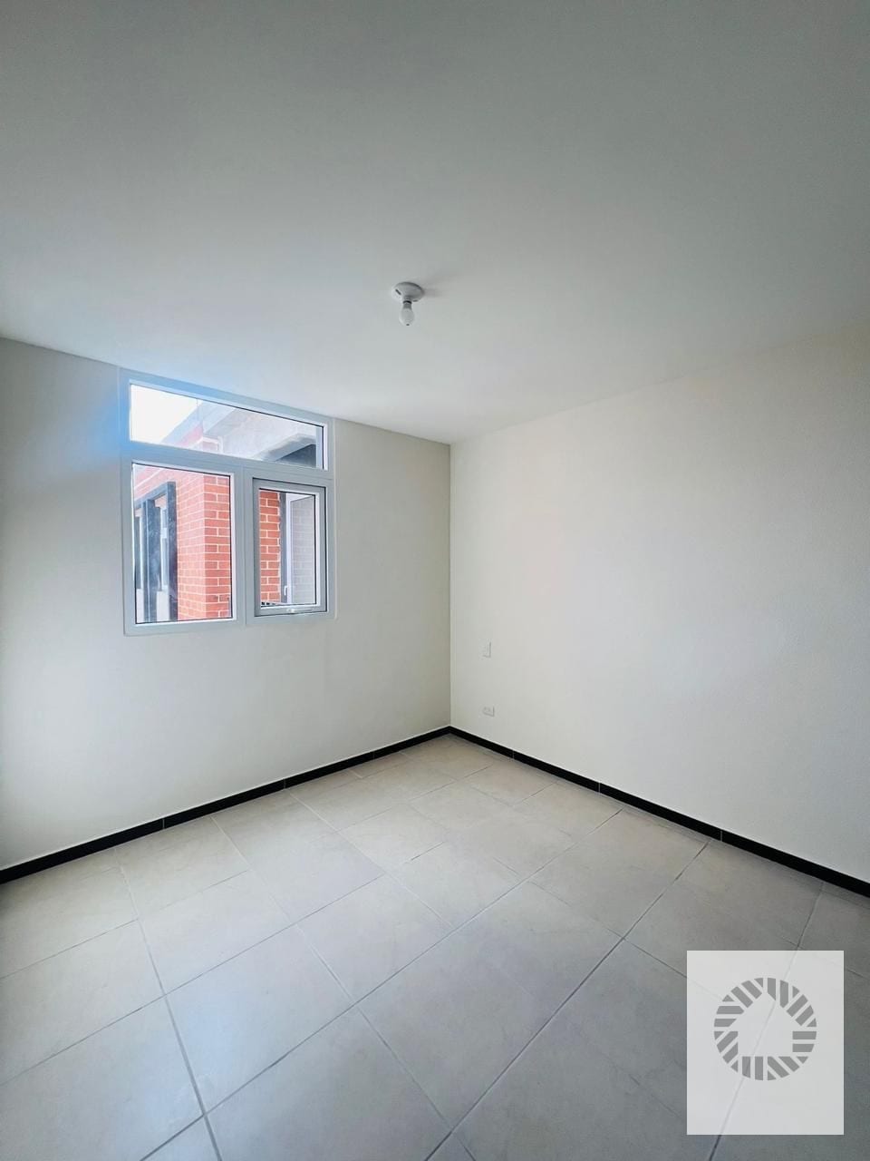Bonito Apartamento en nivel alto — Apartamento en Alquiler en Parque San Jorge, Zona 11, Guatemala, Ciudad — foto 7 de 12