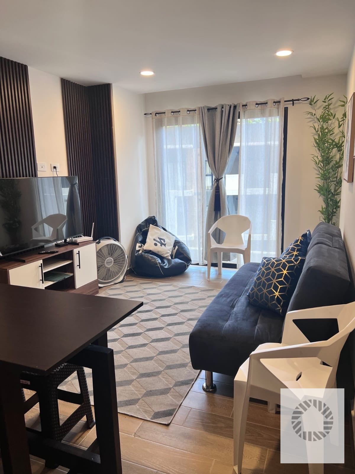 Bonito Apartamento amueblado — Apartamento en Alquiler en Parque 14, Zona 14, Guatemala, Ciudad — foto 2 de 9