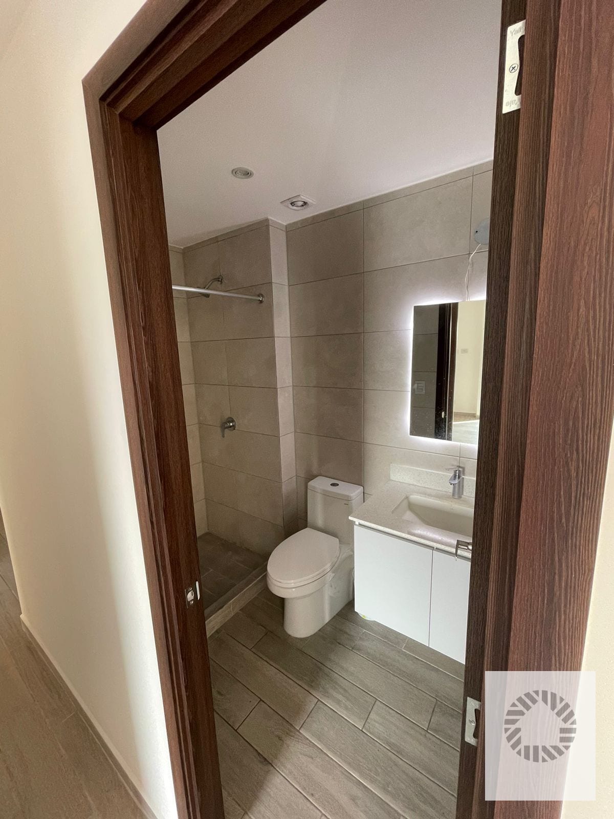 Bonito apartamento — Apartamento en Alquiler en Parque 10, Zona 10, Guatemala, Ciudad — foto 6 de 9