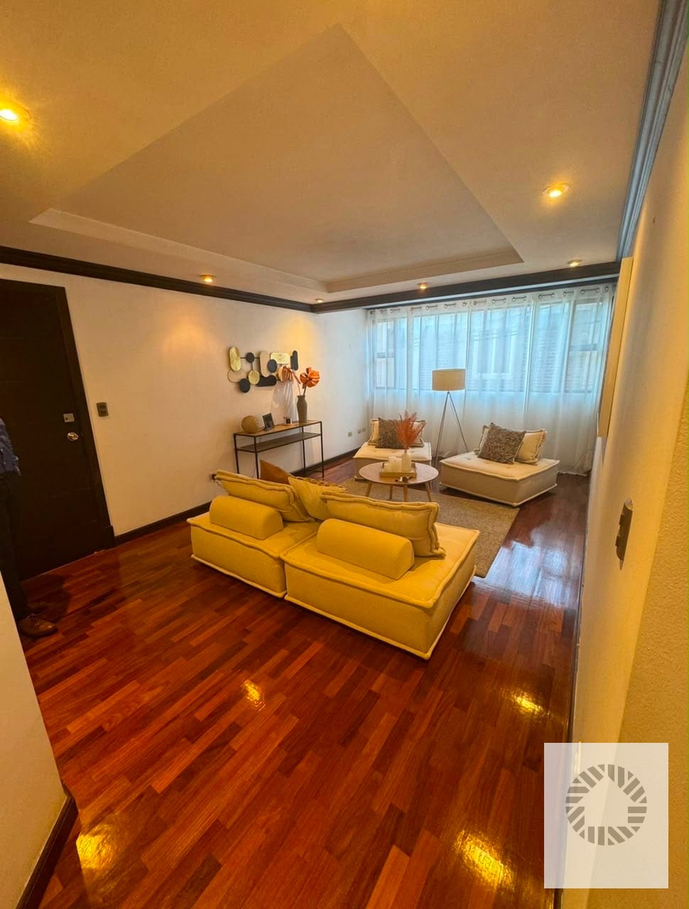 Apartamento en Renta | Edificio María Fernanda, La Villa, Zona 14 — Apartamento en Alquiler en Zona 14, Guatemala, Ciudad — foto 1 de 7
