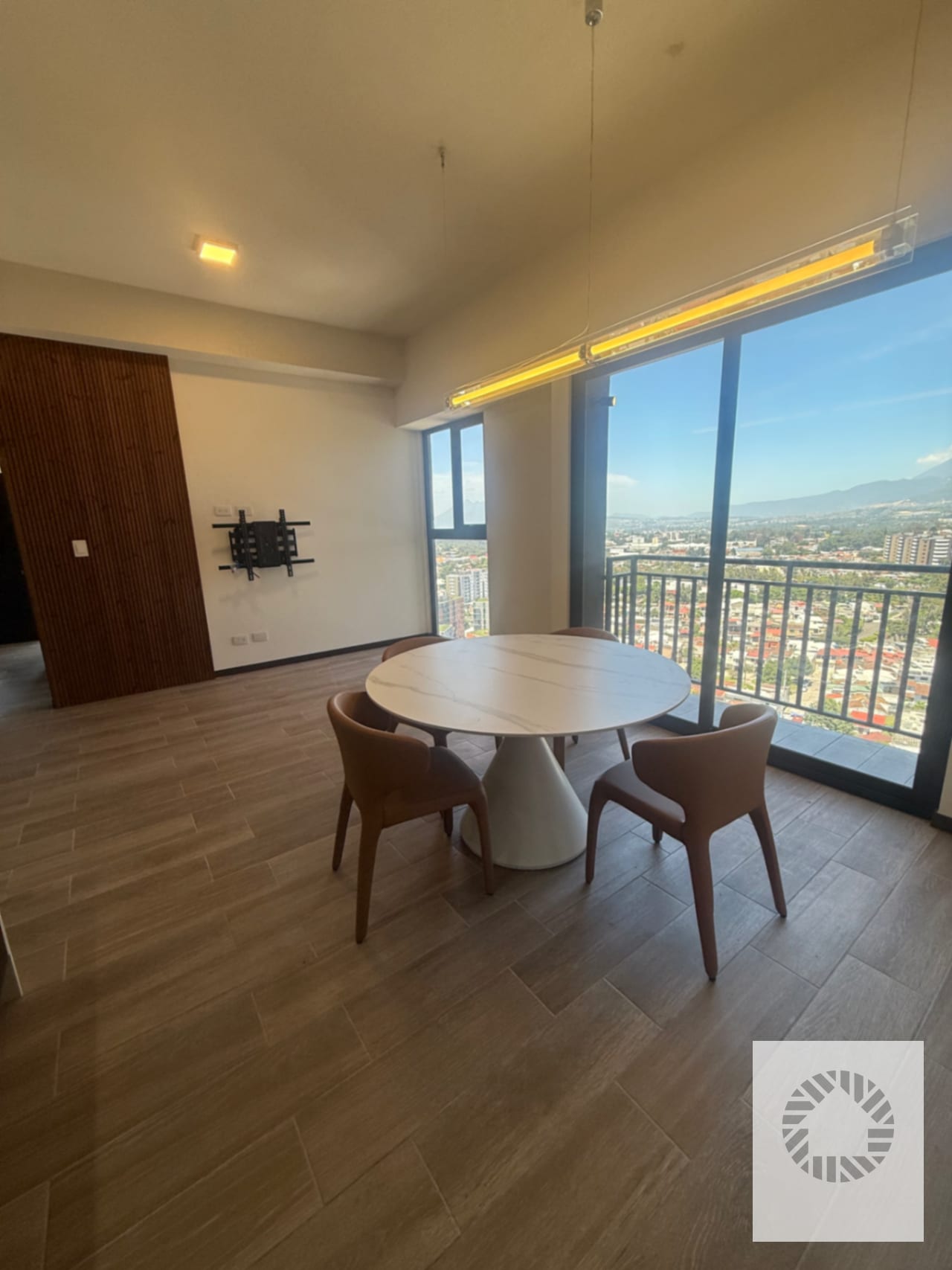 🏡 ¡Apartamento en Renta en Altaire, Zona 11! ✨ — Apartamento en Alquiler en Zona 11, Guatemala, Ciudad — foto 1 de 11