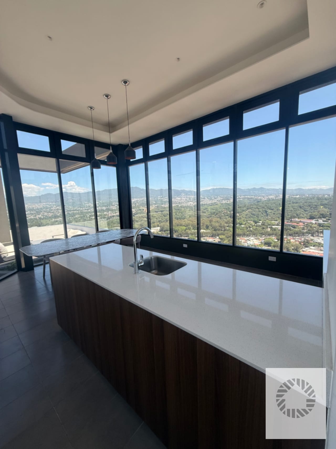 🏡 ¡Apartamento en Renta en Altaire, Zona 11! ✨ — Apartamento en Alquiler en Zona 11, Guatemala, Ciudad — foto 9 de 11