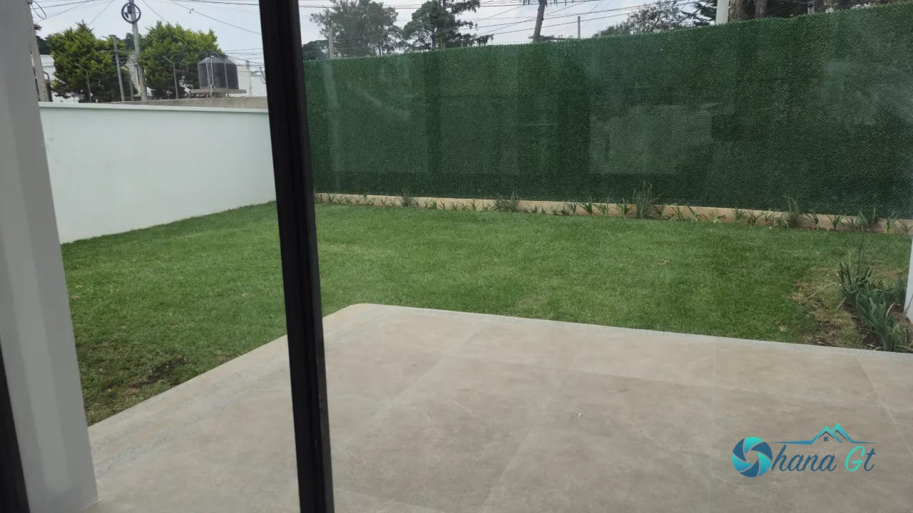 Casa en Venta Moderna Nueva KM 18.5 CAES la Toscana de Arrazola — Casa en Venta en Carretera a El Salvador, Guatemala, Ciudad — foto 10 de 14