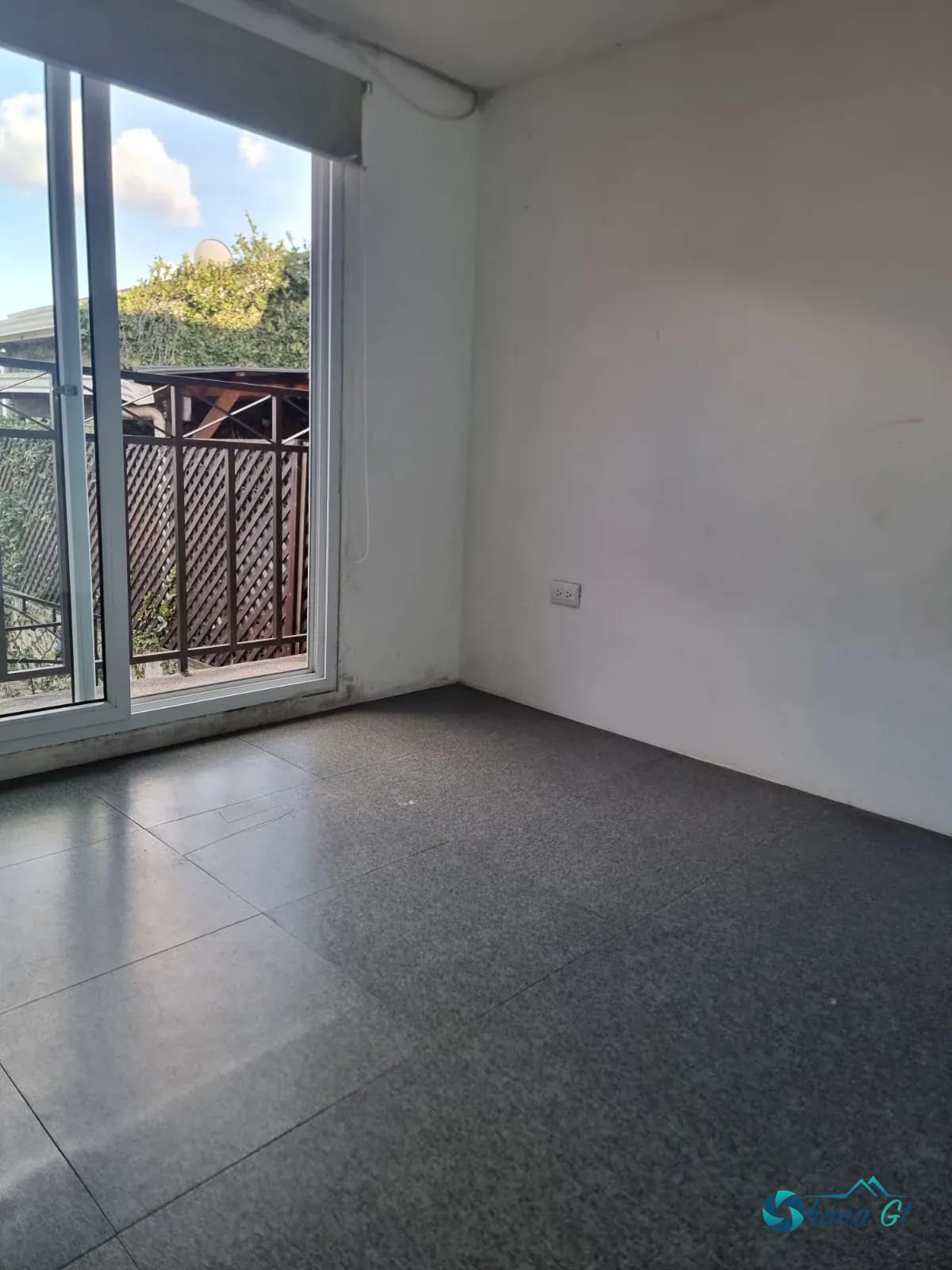 Casa en Venta, Ingreso por KM 16.5 CAES — Casa en Venta en Carretera a El Salvador, Guatemala, Ciudad — foto 1 de 16