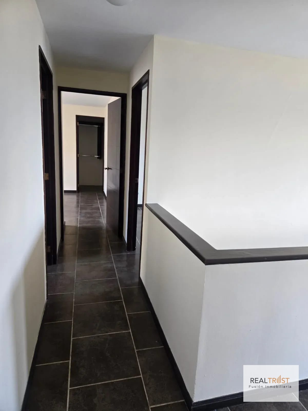 Cumbres de la Arboleda en Renta 4 habitaciones (copia) — Casa en Venta en Cumbres de La Arboleda, Carretera a El Salvador, Guatemala, Ciudad — foto 8 de 14