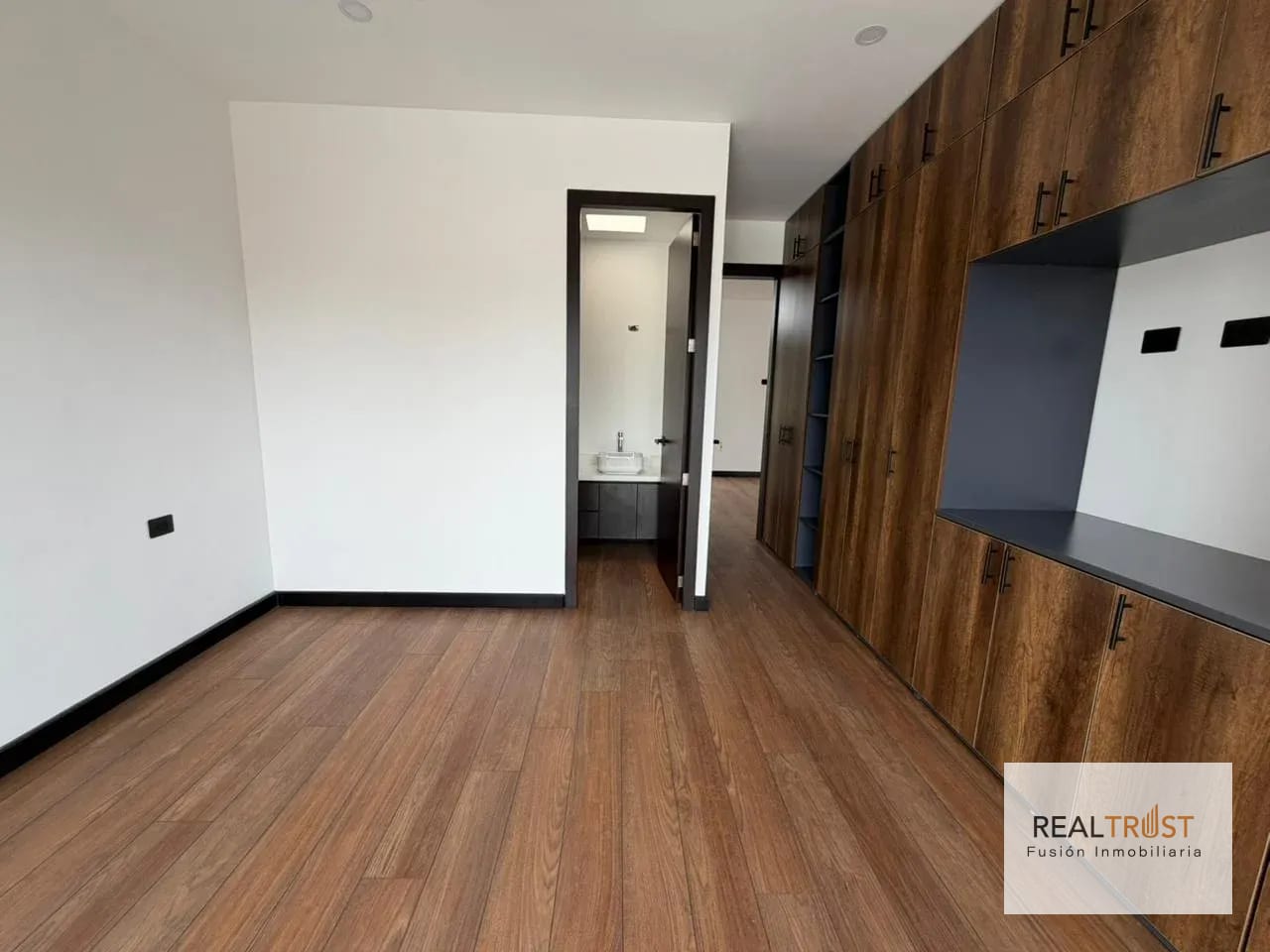Casa Nueva para Estrenar en el Tajín KM 18 CES — Casa en Venta en El Tajin, Carretera a El Salvador, Guatemala, Ciudad — foto 17 de 17