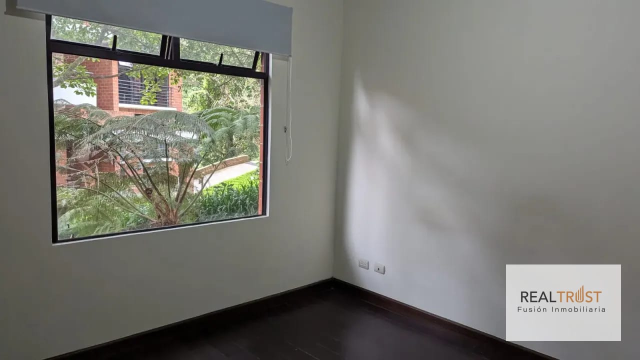 En venta Apartamento en km 18 carretera el salvador — Apartamento en Venta en Carretera a El Salvador, Guatemala, Ciudad — foto 11 de 11