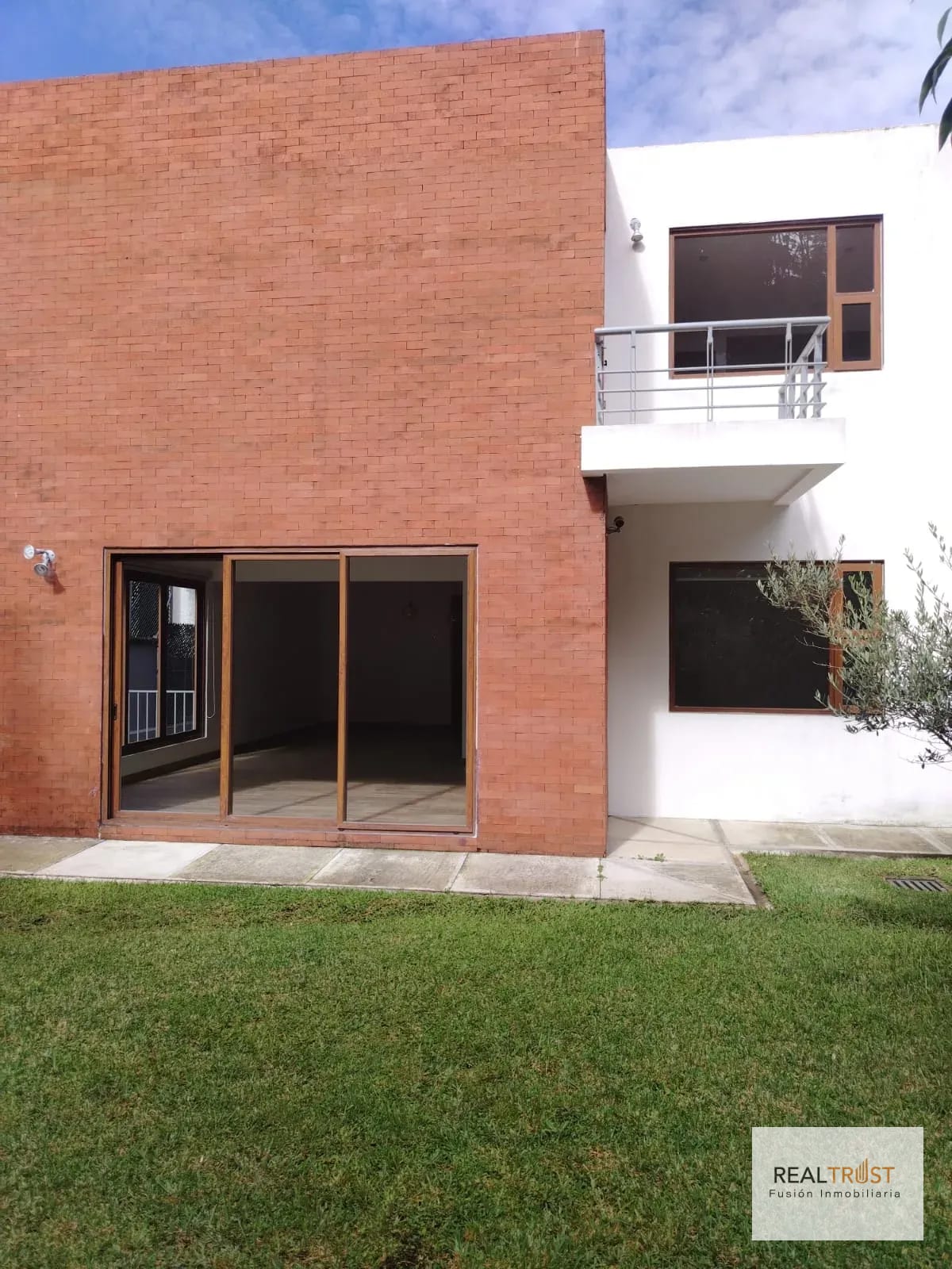 Casa en Renta Res. Alto Valle — Casa en Alquiler en Carretera a El Salvador, Guatemala, Ciudad — foto 10 de 13