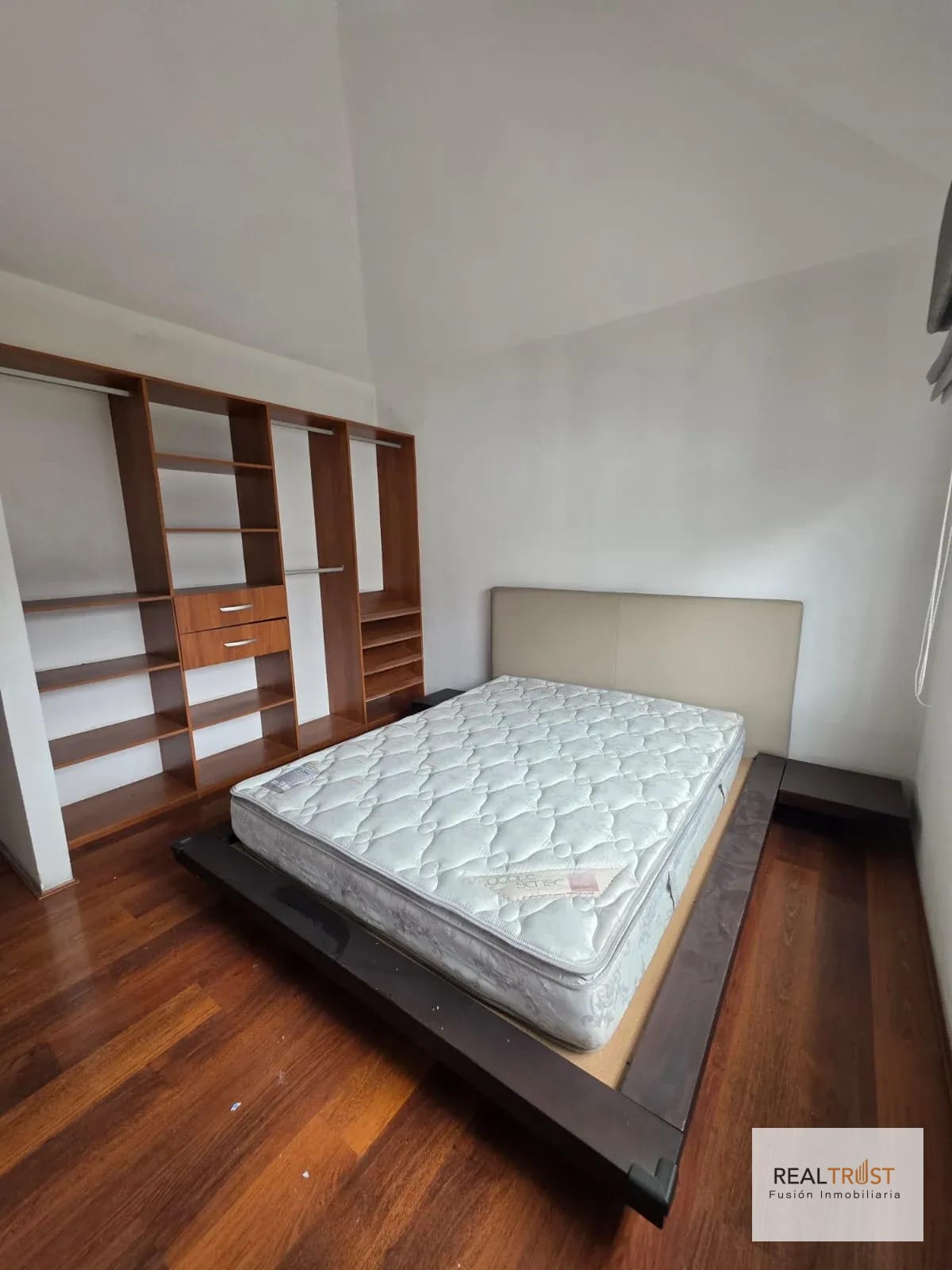 Casa en venta San Cristobal — Casa en Venta en Zona 8 Mixco, Guatemala, Ciudad — foto 9 de 16