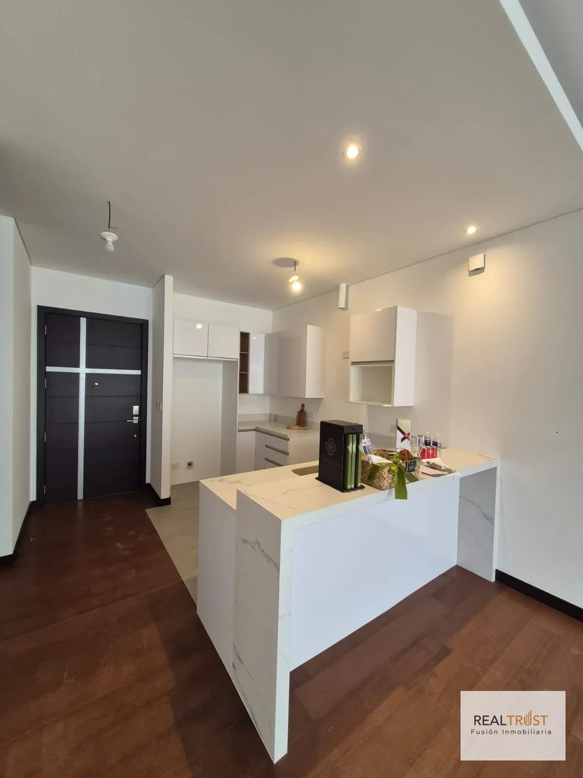 Apartamento en Renta para Estrenar Nogales Cayalá, Zona 16 — Apartamento en Alquiler en Ciudad Cayalá, Zona 16, Guatemala, Ciudad — foto 3 de 11