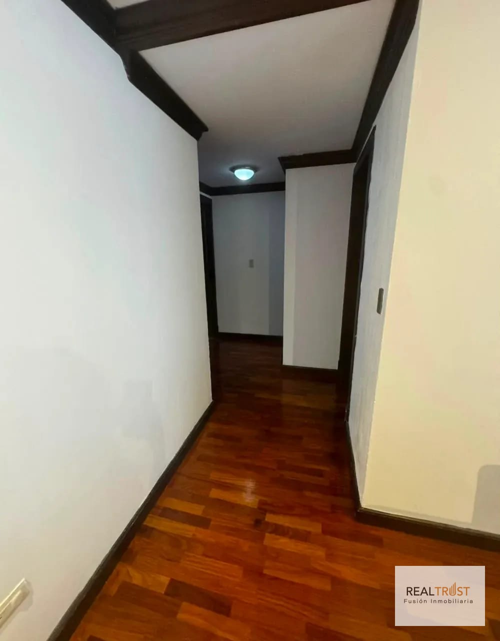 Se alquila apartamento en Zona 14 La Villa — Apartamento en Alquiler en La Villa, Zona 14, Guatemala, Ciudad — foto 3 de 6