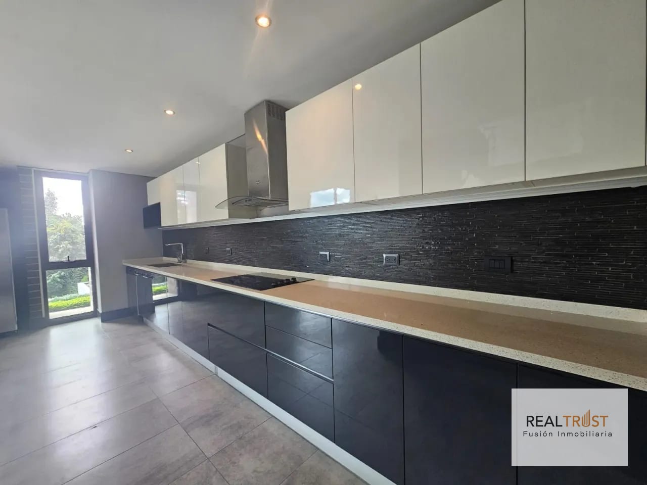 Apartamento en renta Viú Cayalá — Apartamento en Alquiler en Zona 16, Guatemala, Ciudad — foto 7 de 13