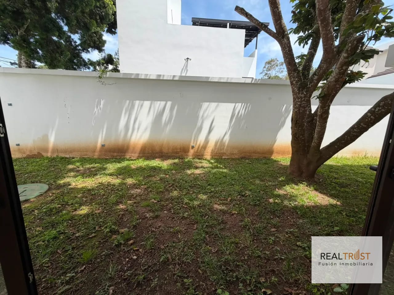 Casa en Venta KM 17.5 CES Arrazola 1 — Casa en Venta en Carretera a El Salvador, Guatemala, Ciudad — foto 3 de 17