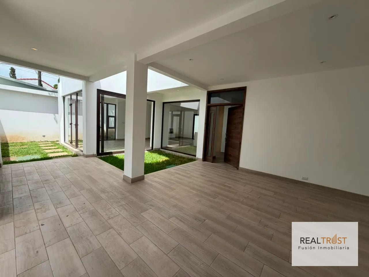 Casa en Venta KM 17.5 CES Arrazola 1 — Casa en Venta en Carretera a El Salvador, Guatemala, Ciudad — foto 7 de 17