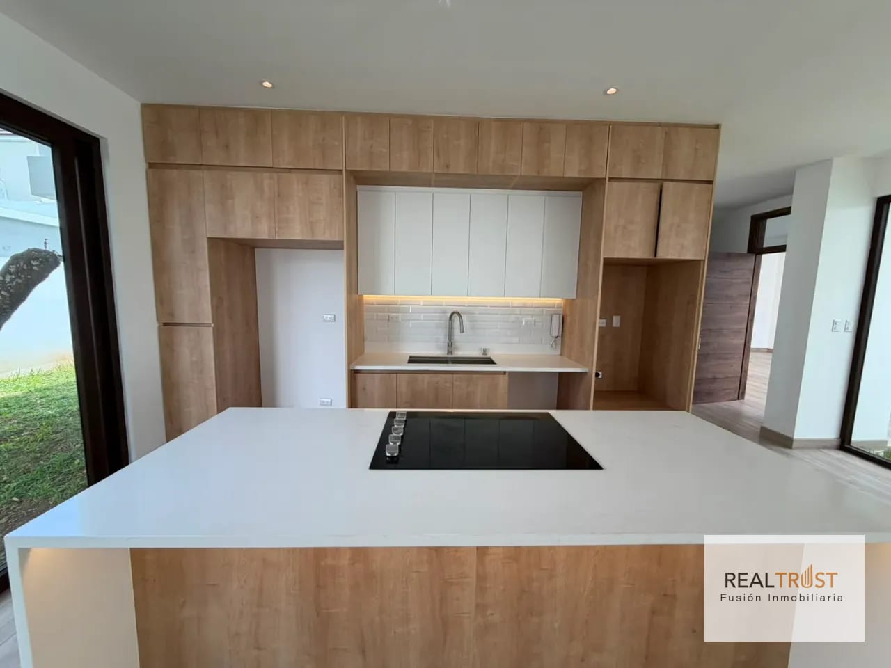 Casa en Venta KM 17.5 CES Arrazola 1 — Casa en Venta en Carretera a El Salvador, Guatemala, Ciudad — foto 15 de 17