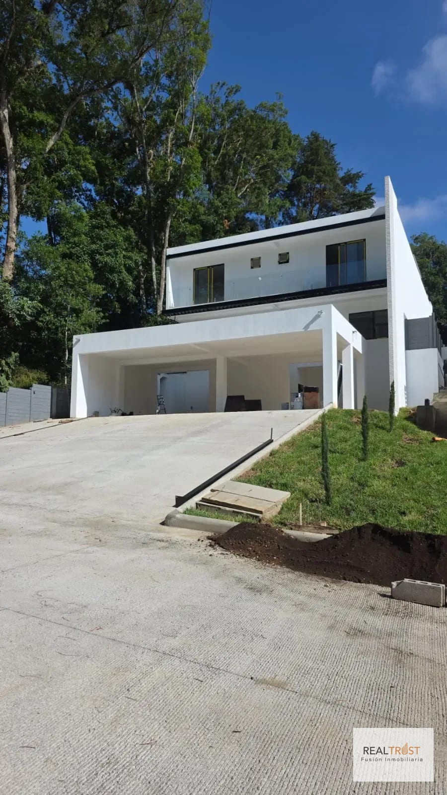 Casa en Santa Rosalia en renta — Casa en Alquiler en Carretera a El Salvador, Guatemala, Ciudad — foto 1 de 12