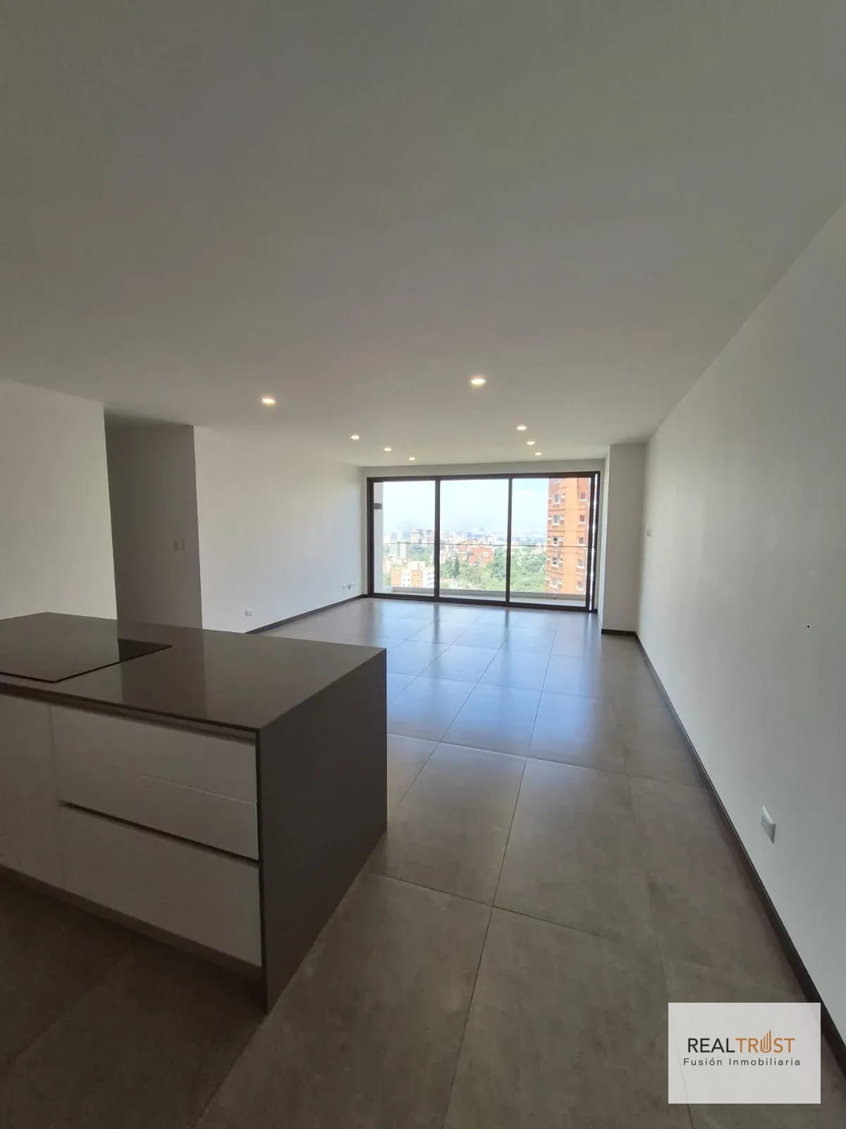 Moderno Apartamento en renta Sector San Lázaro, Zona 15 — Apartamento en Alquiler en Zona 15, Guatemala, Ciudad — foto 4 de 11