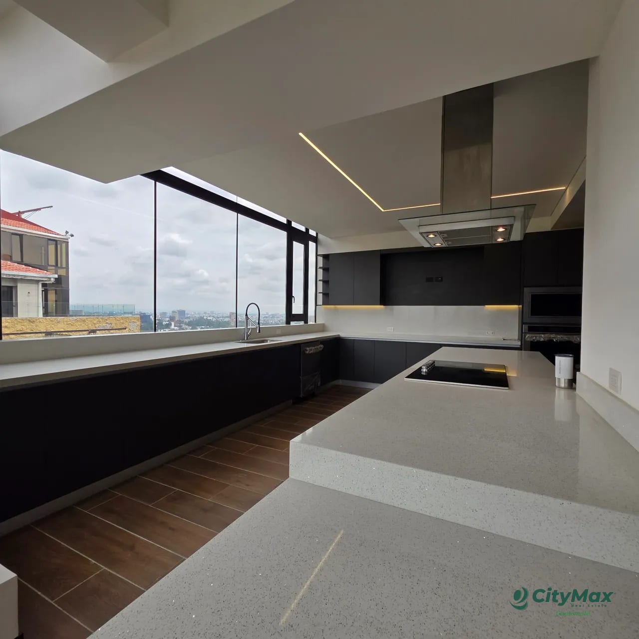 PentHouse en Venta en Oakland Zona 10 Guatemala — Apartamento en Venta en Oakland I, Zona 10, Guatemala, Ciudad — foto 13 de 16