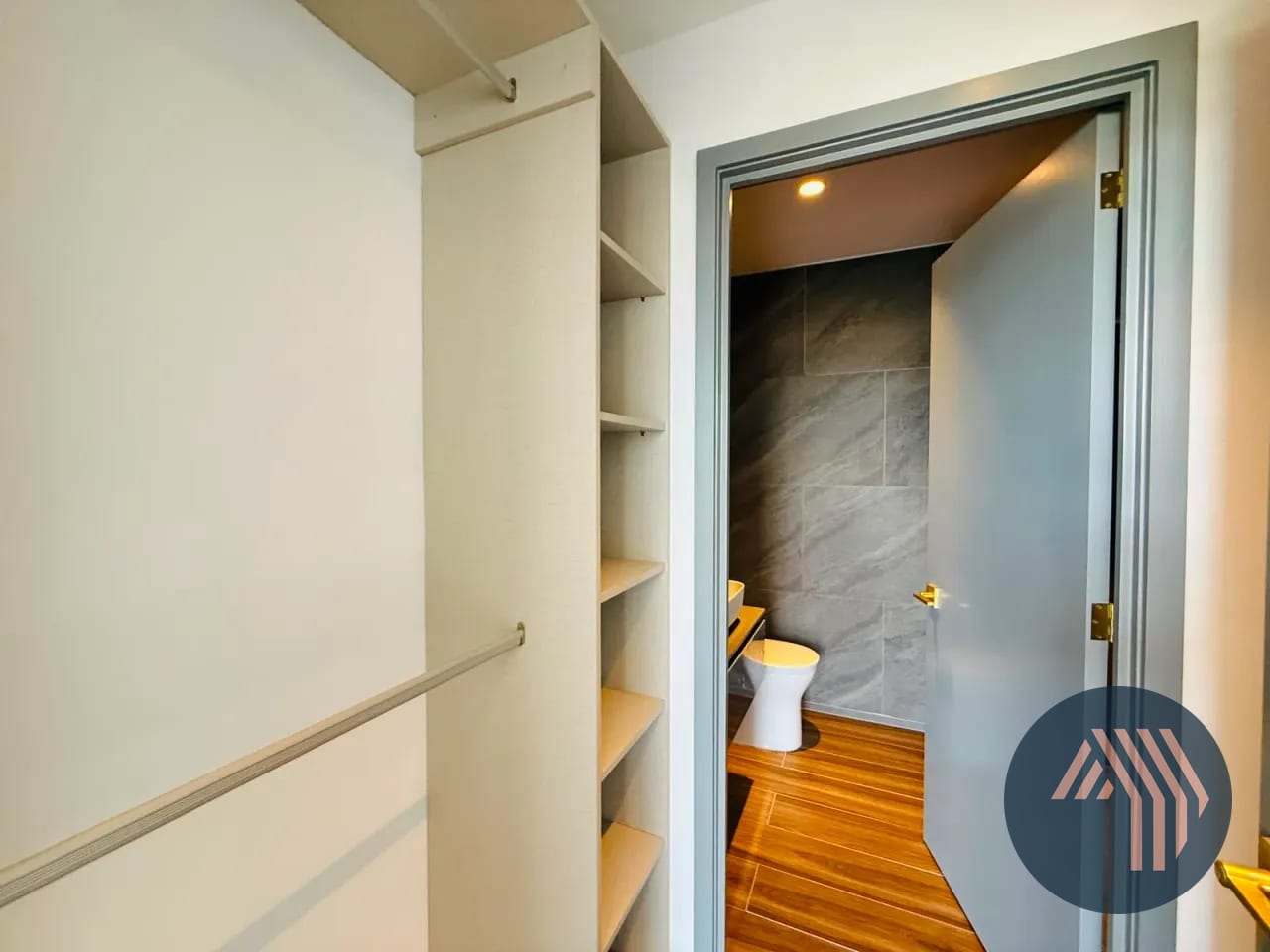 Alquiler de Modernos Apartamentos - Atarah, Zona 10 — Apartamento en Alquiler en Atarah, Zona 10, Guatemala, Ciudad — foto 11 de 15