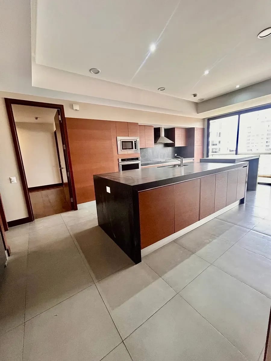 Espectacular Venta de Apartamento en Tiffany 5ta — Apartamento en Venta en Tiffany 5ta Avenida, Zona 14, Guatemala, Ciudad — foto 4 de 16