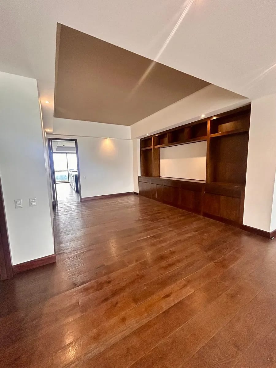 Apartamento en Alquiler Tiffany (Vista a la Cañada) — Apartamento en Alquiler en Tiffany 5ta Avenida, Zona 14, Guatemala, Ciudad — foto 6 de 11