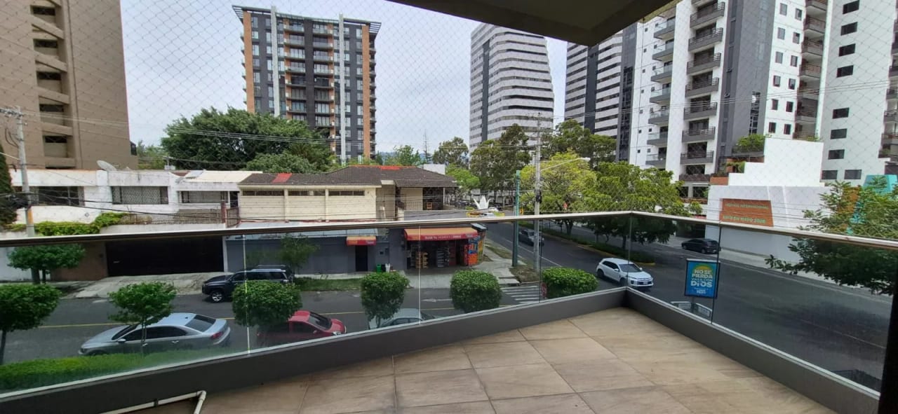 Lindo Apartamento en Alquiler Zona 14 — Apartamento en Alquiler en Santa Inés, Zona 14, Guatemala, Ciudad — foto 2 de 13