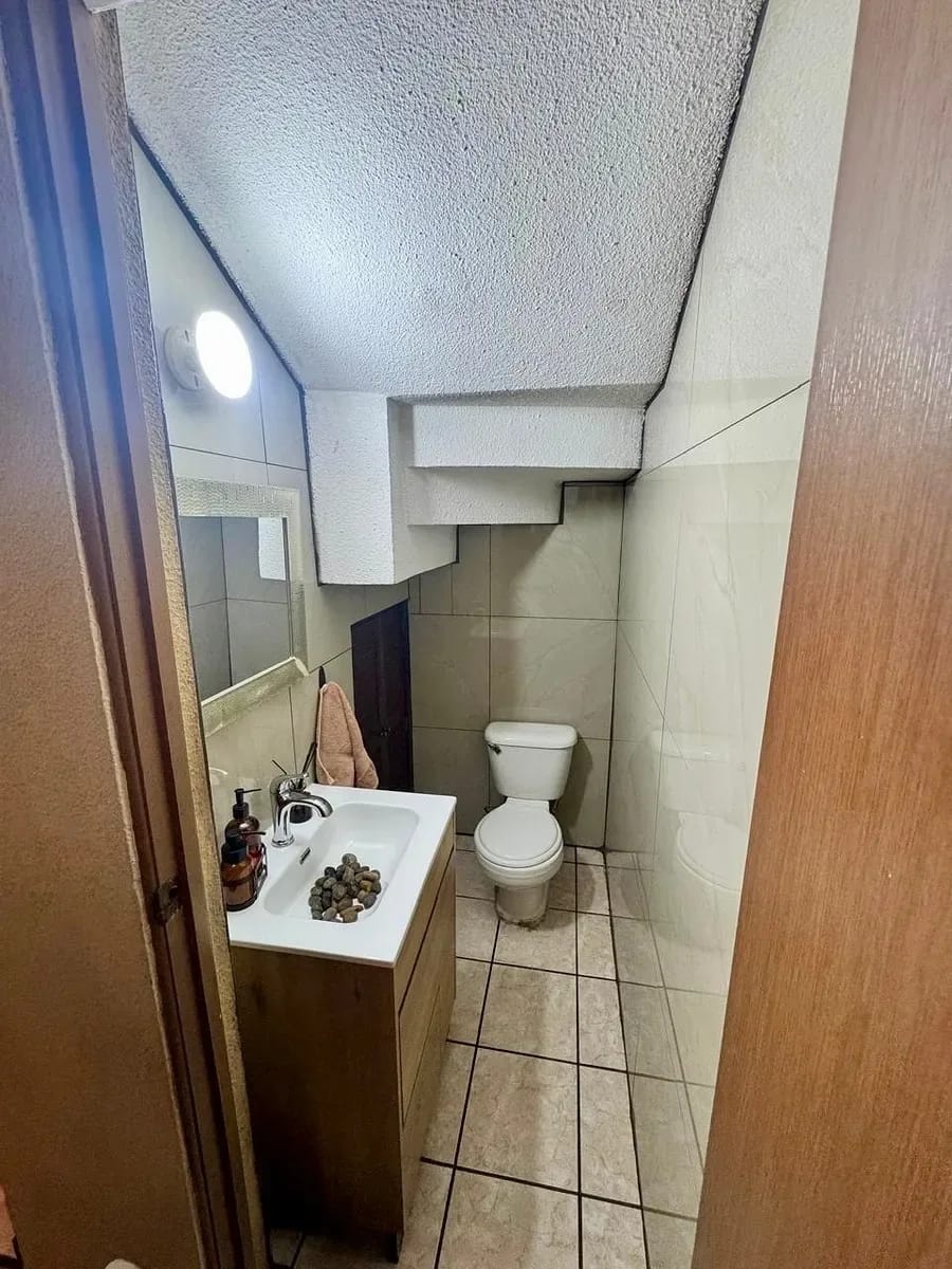 Venta de Casa Colina de Monte María Sur — Casa en Venta en Villa Nueva, Guatemala, Ciudad — foto 6 de 12