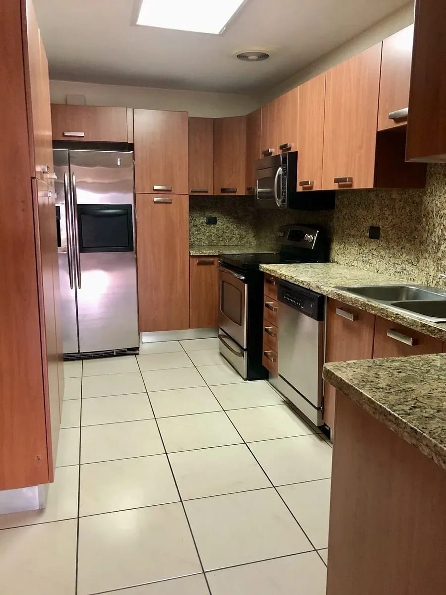 Apartamento en Venta Edificio antiguo San Angel — Apartamento en Alquiler en San Ángel, Zona 14, Guatemala, Ciudad — foto 9 de 13