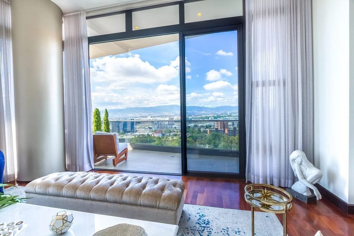 Vive en las alturas LPH Espectacular Zona 14 — Apartamento en Venta en Zona 14, Guatemala, Ciudad — foto 4 de 16
