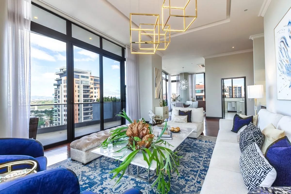 Vive en las alturas LPH Espectacular Zona 14 — Apartamento en Venta en Zona 14, Guatemala, Ciudad — foto 1 de 16