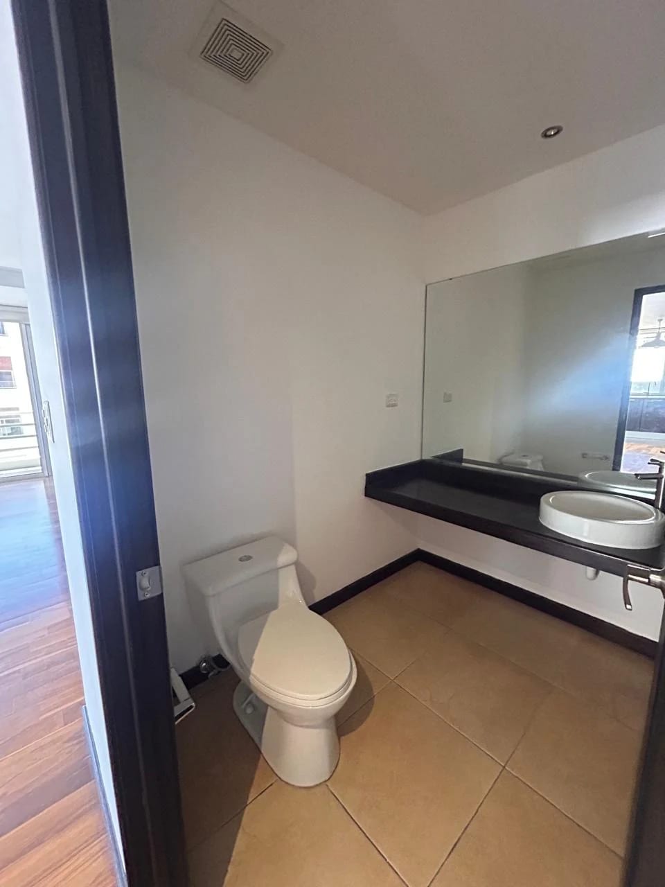 Amplio Apartamento en Venta en Zona 10 — Apartamento en Venta en Zona 10, Guatemala, Ciudad — foto 8 de 14