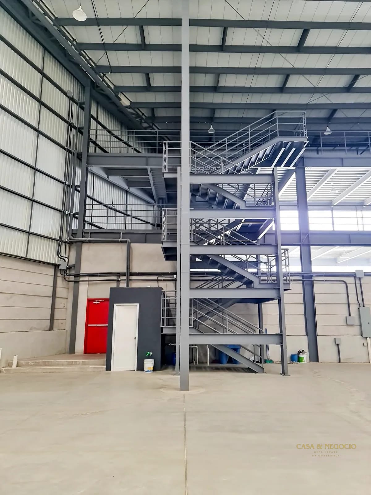 Bodega Industrial en Renta en El Naranjo | 1,634 m² y 12mt de altura — Bodega / Ofibodega en Alquiler en Zona 4 Mixco, Guatemala, Ciudad — foto 5 de 5